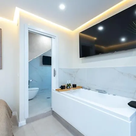 Luxury Apartment Jacuzzi Malaga Exterior photo